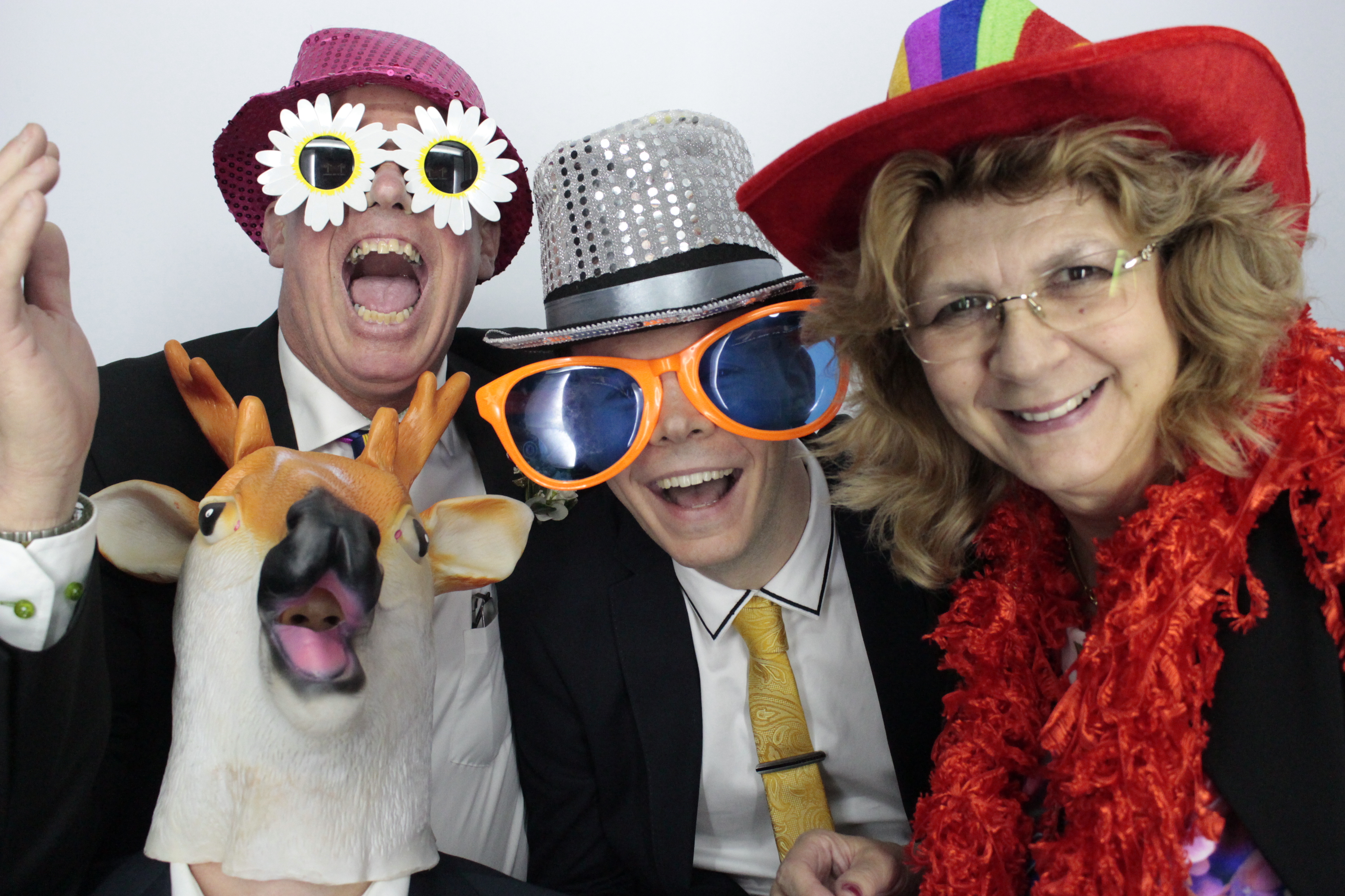 Chelsea & Matthew's Wedding | View more photos from the event at gallery.myphotoboothexperience.co.uk/u/MyPhotoBoothExperienceLtd/Chelsea-Matthews-Wedding